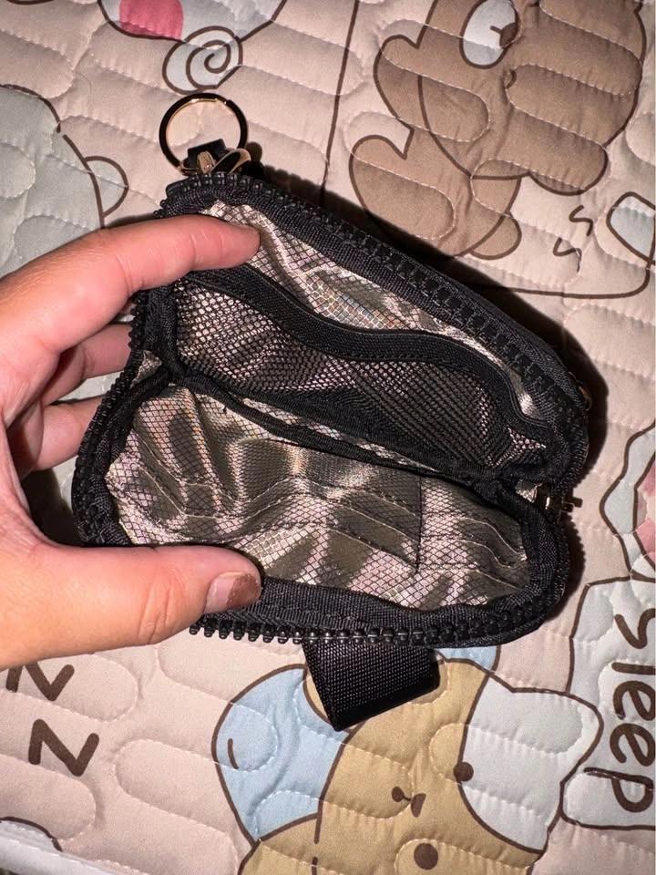 Black coin/card wristlet - photo 5