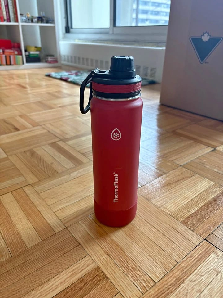 24 Oz Hydroflask Waterbottle