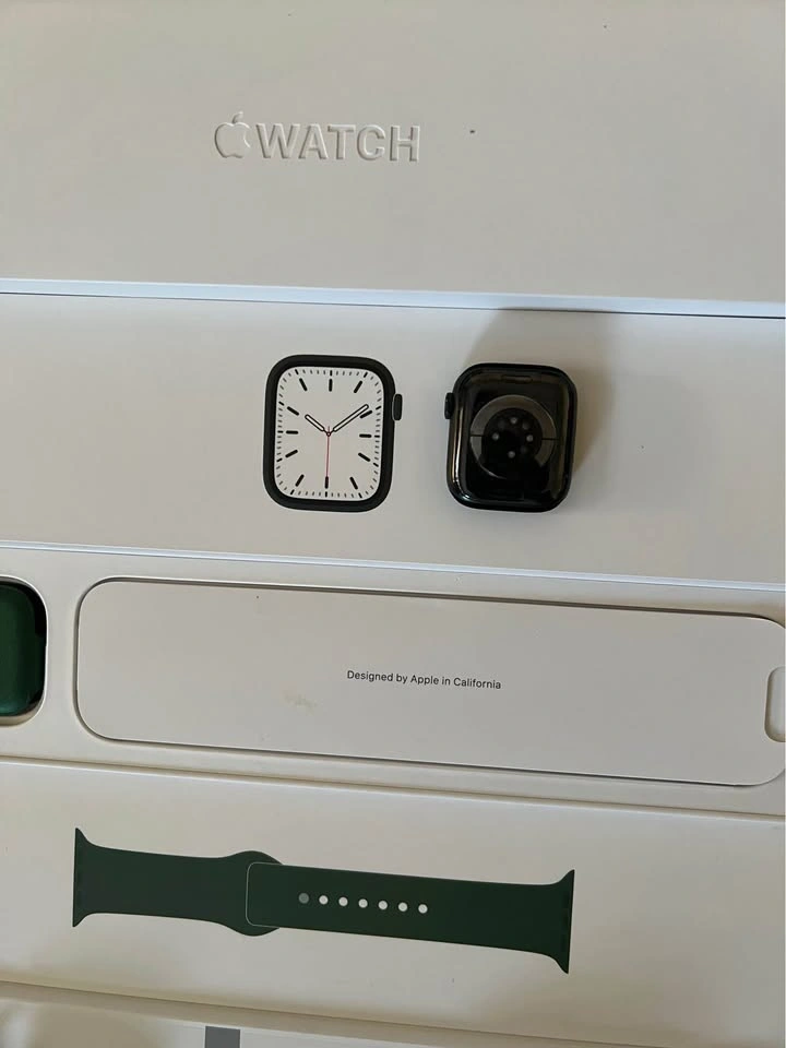 Apple Watch Series 7 41mm Green Aluminum Case + Clover Sport Ban - photo 4