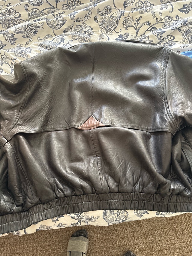Saxon Leather Jacket size 44 - photo 3
