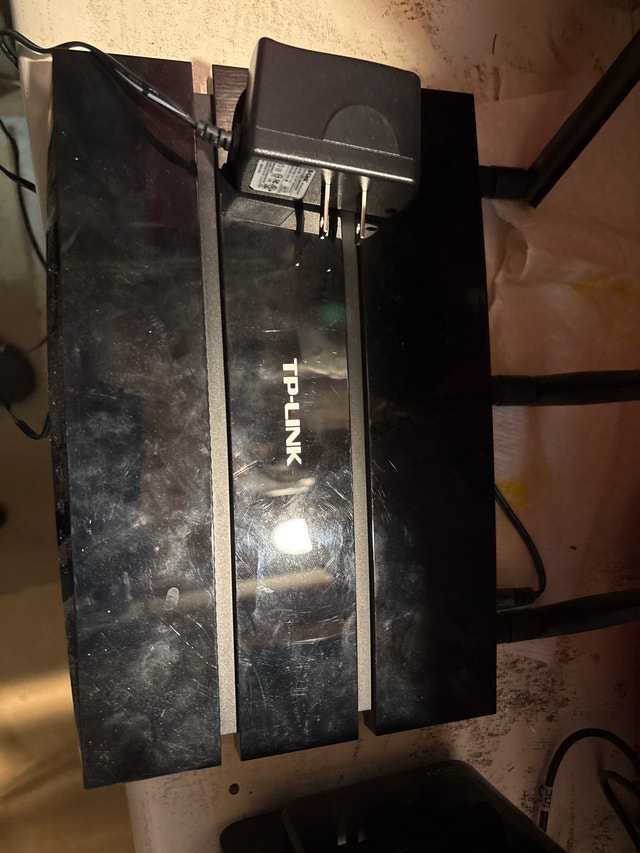 TP-Link AC1750 Router - photo 2