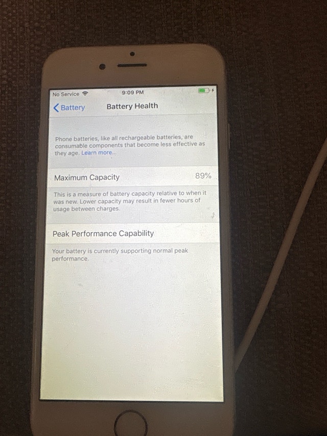 Apple iPhone 6 Unlocked 64GB - 89% Battery - photo 2