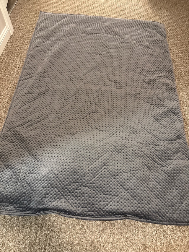 Plush Grey Weighted Blanket - 41" x 60" - photo 4
