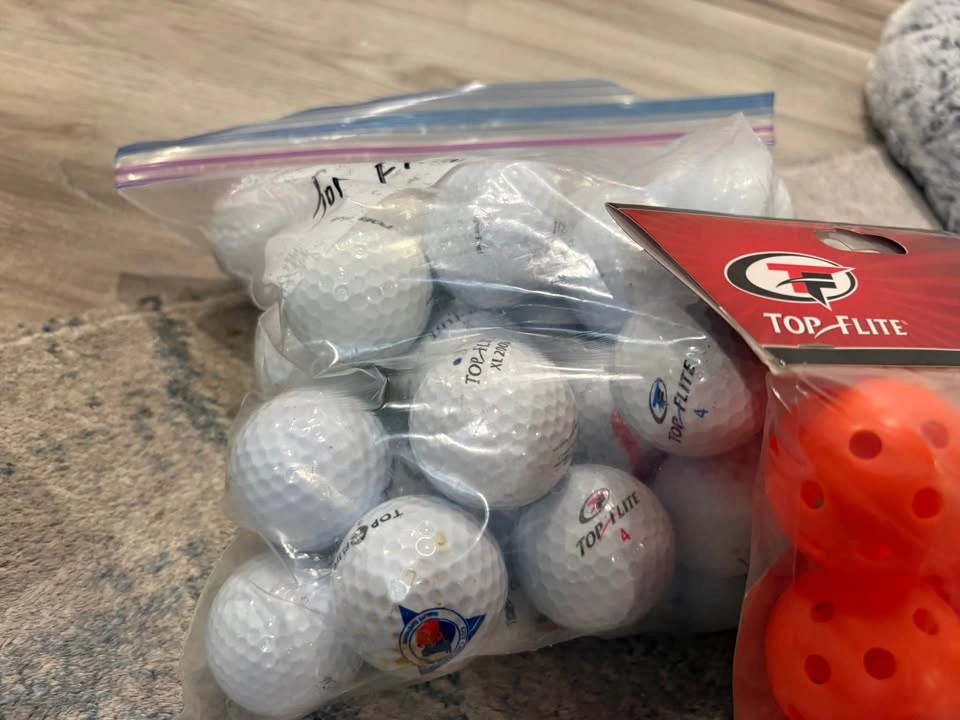 Golf Balls: Rocketballz New & Top Flite Used - photo 3