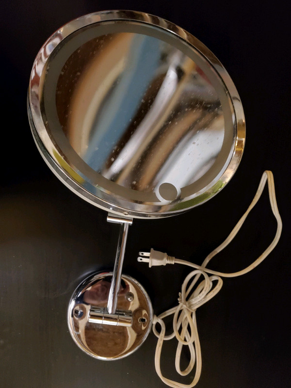LED mirror