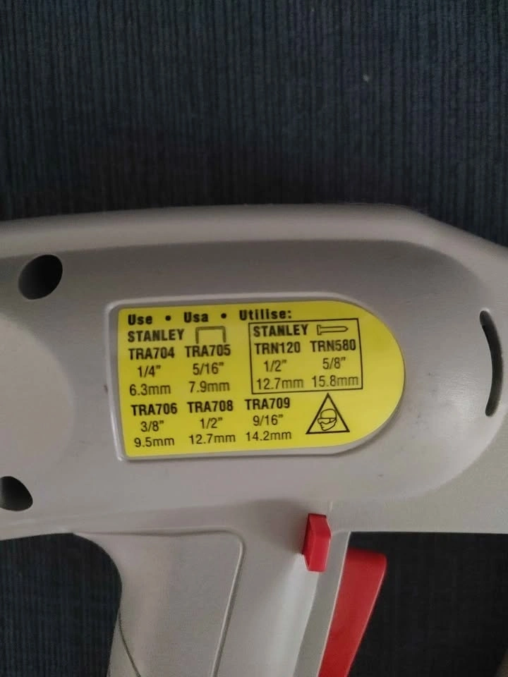 Stanley Electric Heavy Duty SharpShooter TRE500 Staple Gun - photo 3