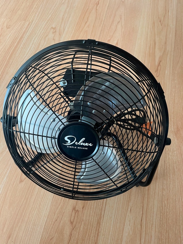 Like New Simple Deluxe Fan - Powerful & Quiet - photo 3