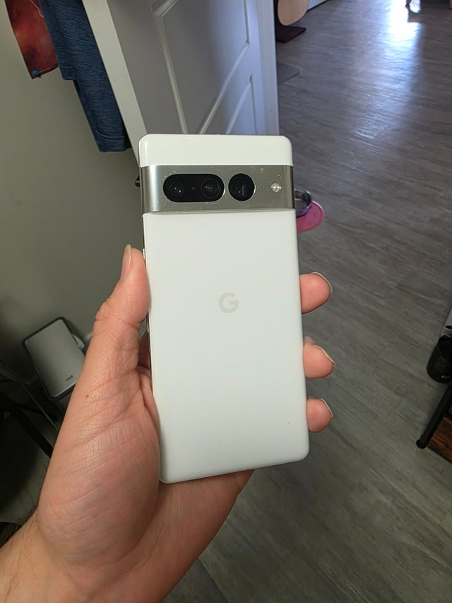 Snow White Google Pixel 7 Pro Unlocked