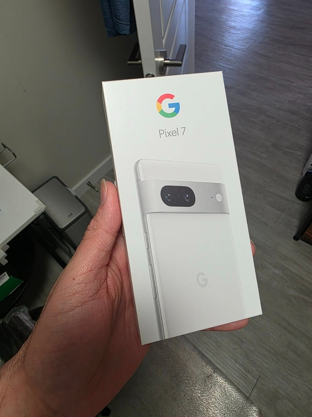 UNOPENED WHITE GOOGLE PIXEL 7 UNLOCKED SALE/TRADE