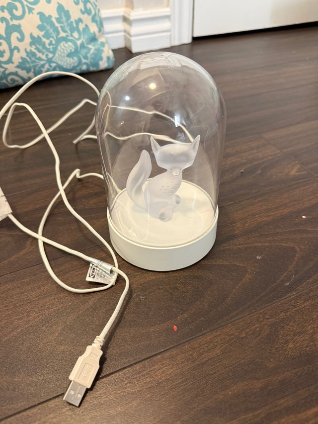 TABLE LAMPS - $10 - $20 EACH - photo 3