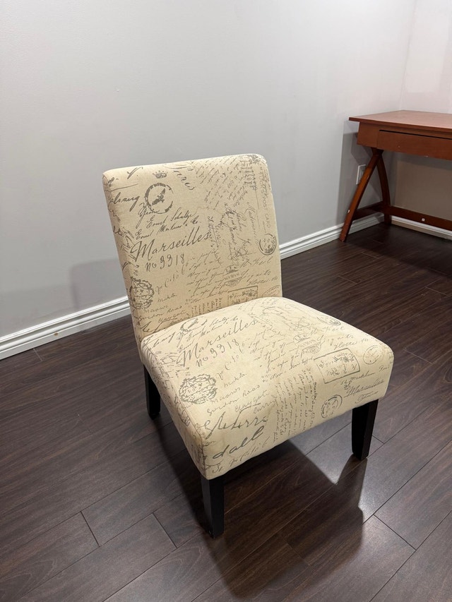 CONTENT SALE - ARMCHAIRS - photo 2