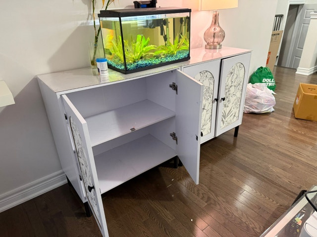 CONTENT SALE - CABINETS - photo 2