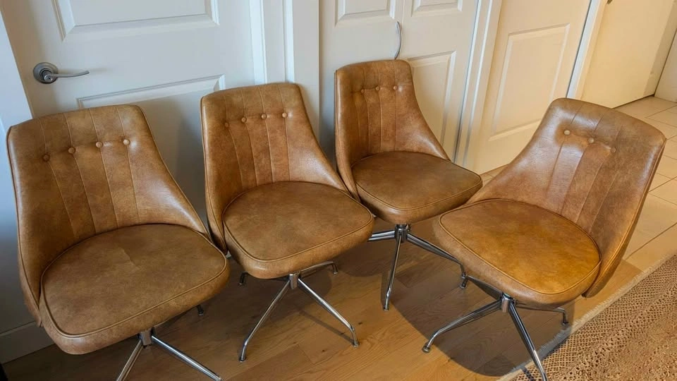 Watertown Slide Retro Dining Set - photo 5