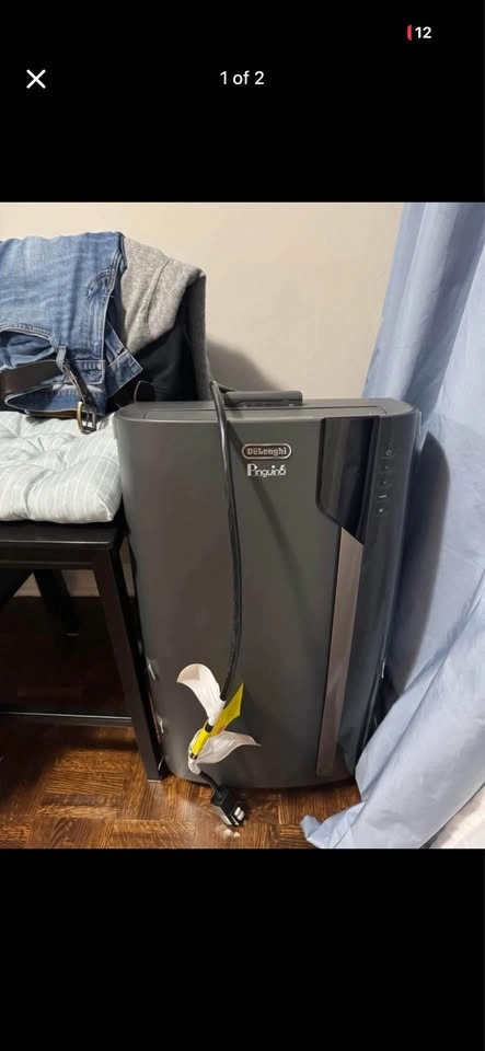 De'Longhi Portable Air Conditioner - Like New - $400 CAD - Toron - photo 3