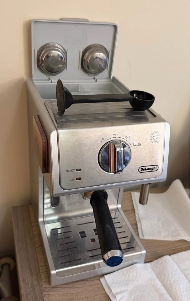 De'Longhi ECP3620 Bar Espresso Cappuccino Machine, Silver - photo 2