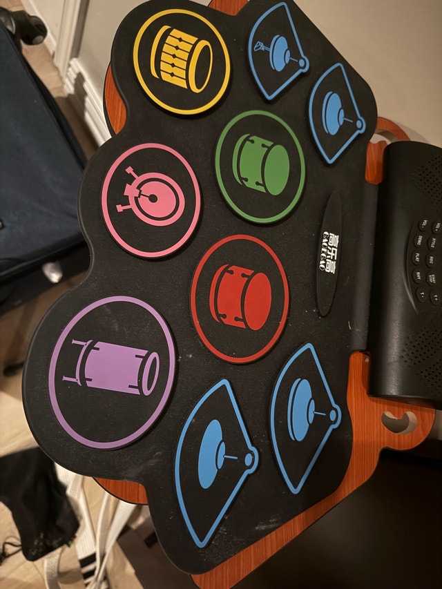 Electronic Drum Set