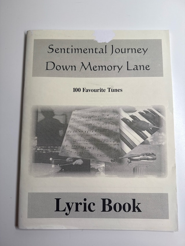 Sentimental Journey Music Book with lyric book - photo 2