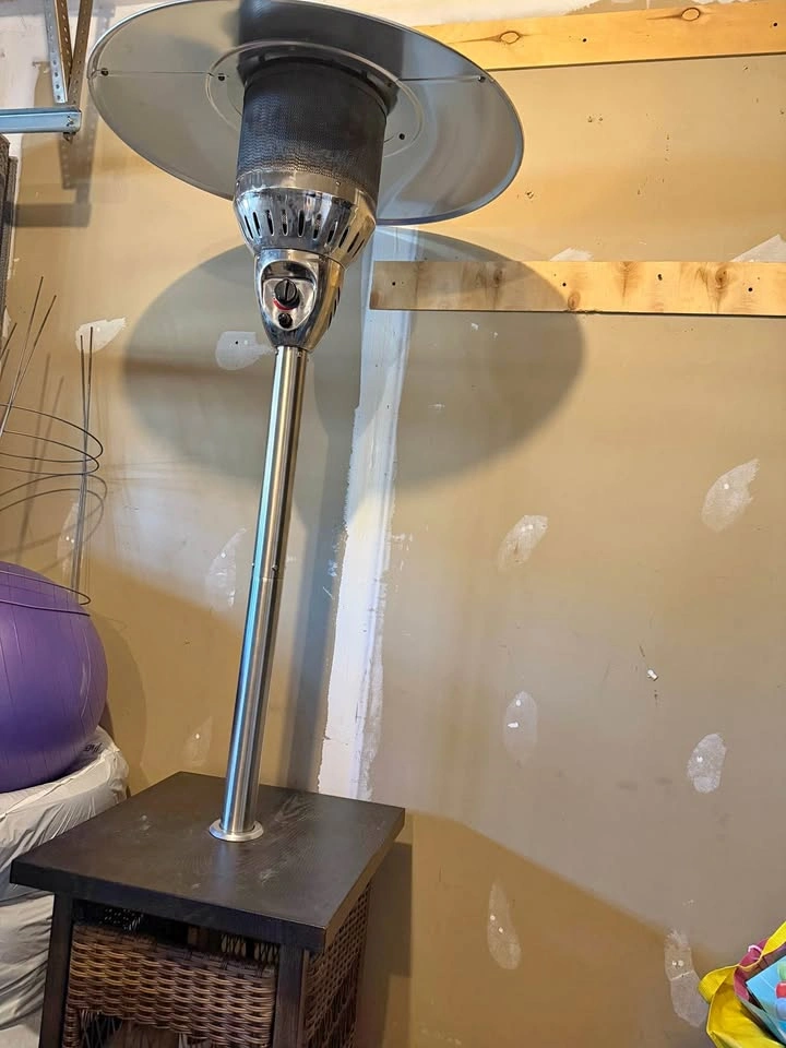 Outdoor patio heater
