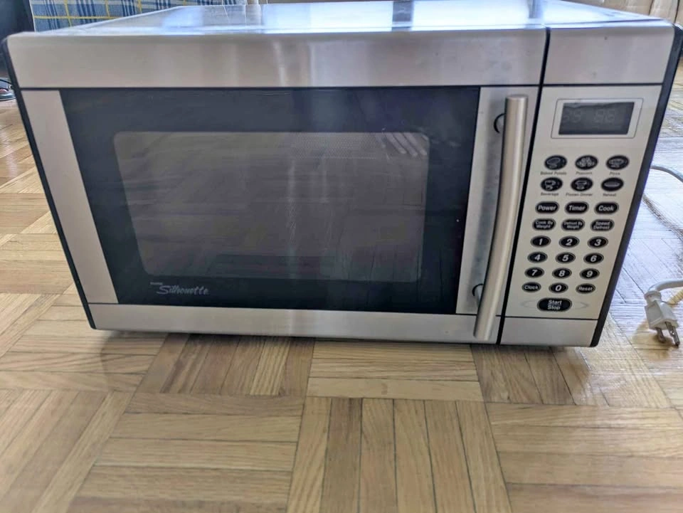 Danby Silhouette Stainless Steel Microwave