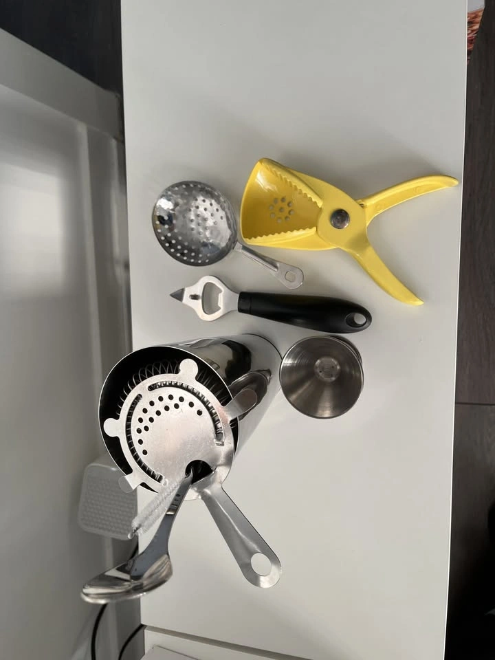 9pc Bar Tools: Shaker, Jigger, Strainers, Citrus Squeezer, etc - photo 2