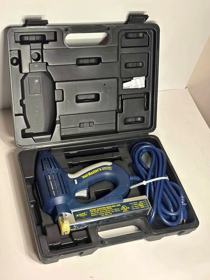 Arrow NailMaster 2 ET200 Electric Brad Nail Gun w/ Case