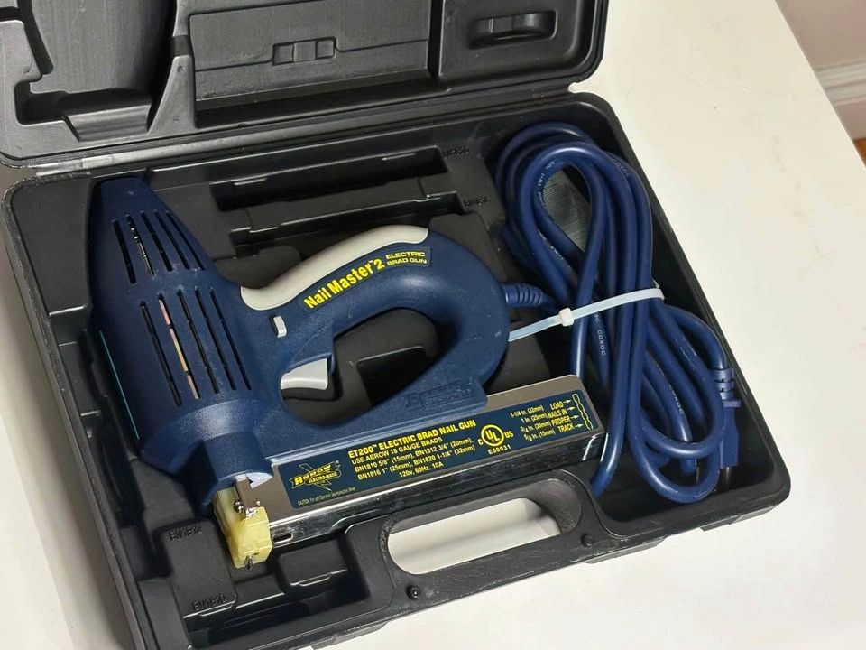 Arrow NailMaster 2 ET200 Electric Brad Nail Gun w/ Case - photo 2