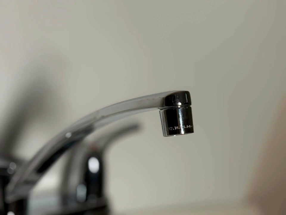 Moen Chrome 2-Handle Faucet - photo 3