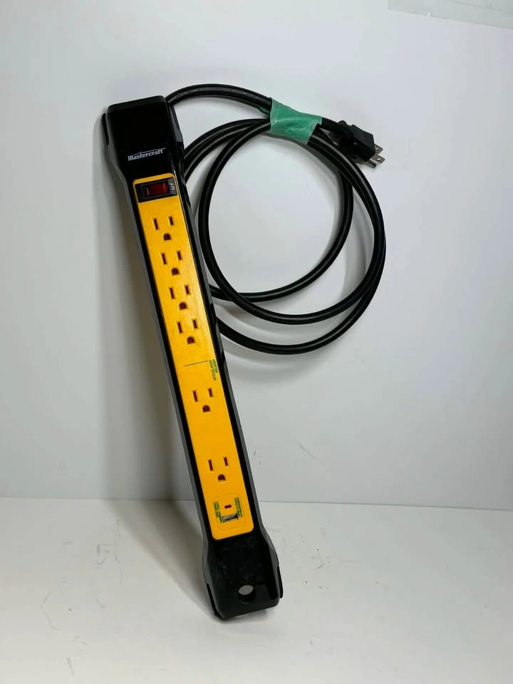 Mastercraft Workshop Power Bar / 6 Outlets - photo 3