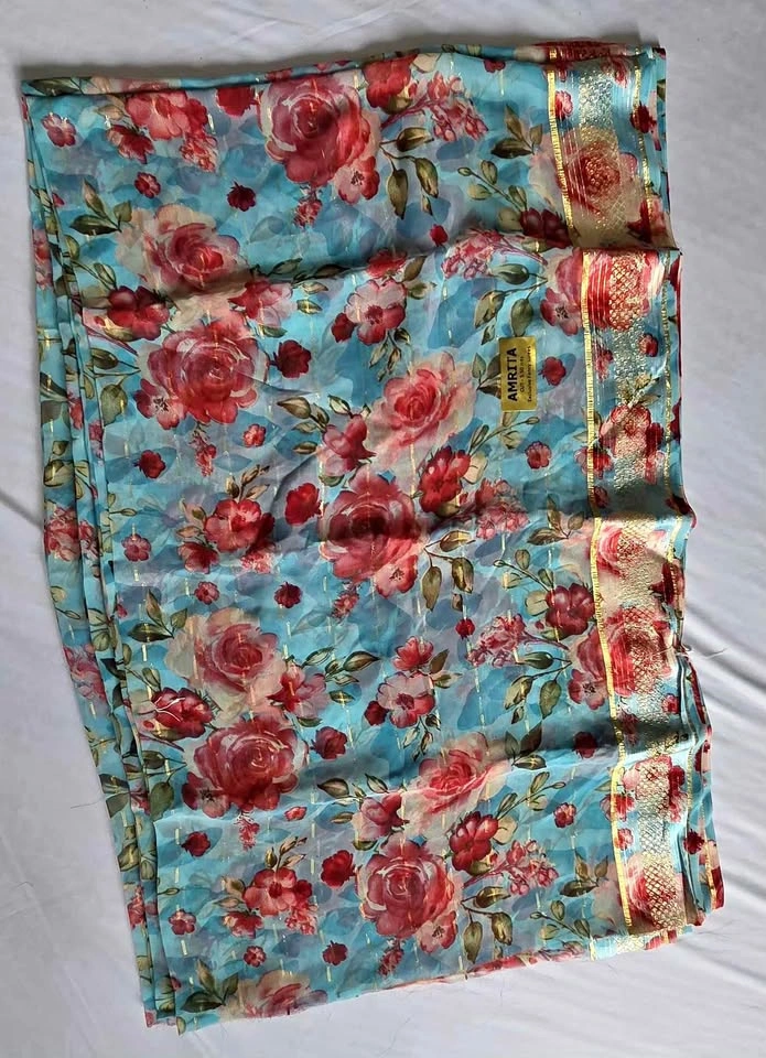 Amrita Floral Print Saree with Blouse Piece