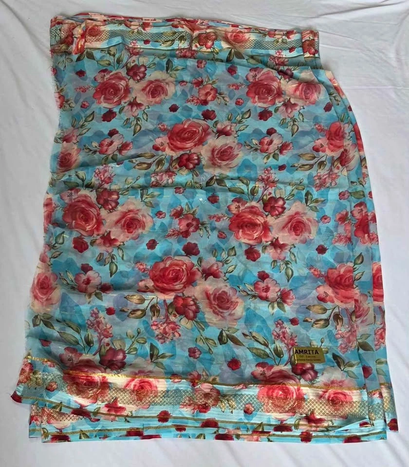 Amrita Floral Print Saree with Blouse Piece - photo 4