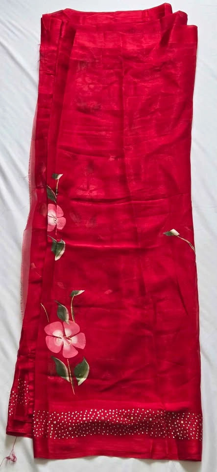 Red Hand Painted Floral Saree with Glitter Blouse - photo 2