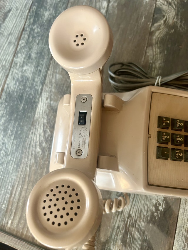 Vintage Northern Telecom Beige Desk Phone – 1970s - photo 2