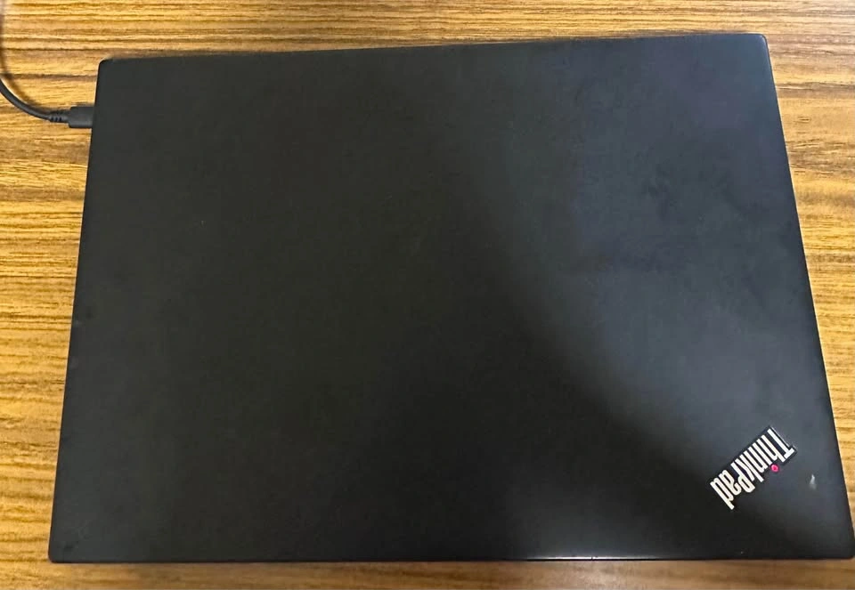 Lenovo ThinkPad T490s Laptop - i7, 16GB RAM, 512GB SSD - photo 2