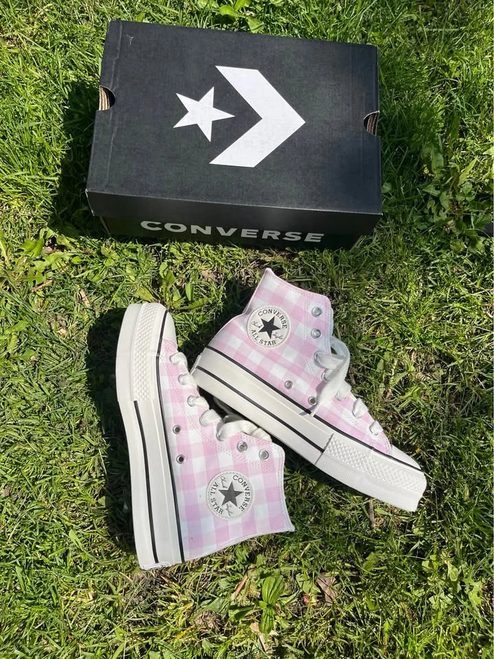 Converse Pink Gingham High Tops Women’s Shoes - Size 7 - photo 3