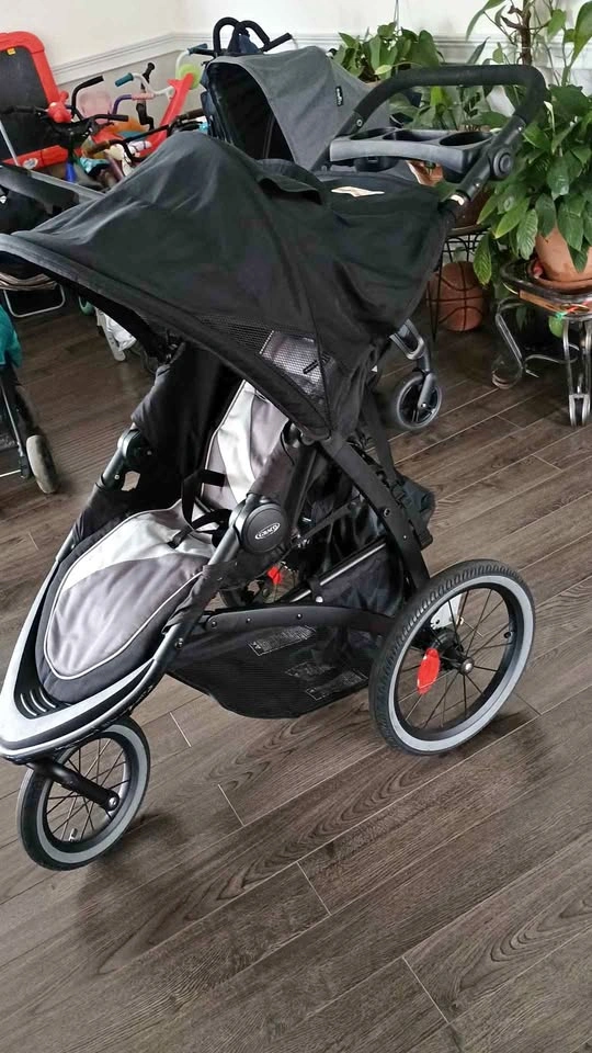 Graco Stroller