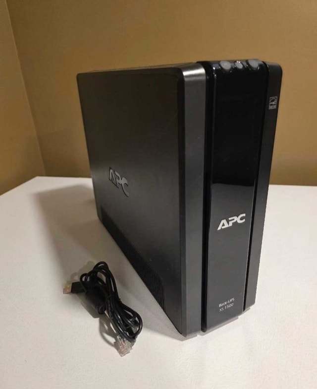 APC XS-1500va UPS Battery Backup