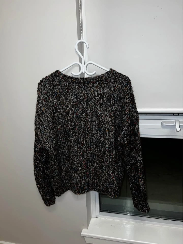 LINE The Label Sweater - photo 4