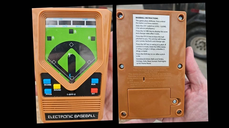Classic Electronic Baseball Handheld Game (Retro Re-release) - T - photo 2