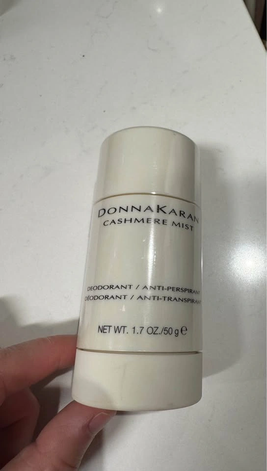 Donna Karan Cashmere Mist Deodorant/Anti-perspirant 50g - photo 3
