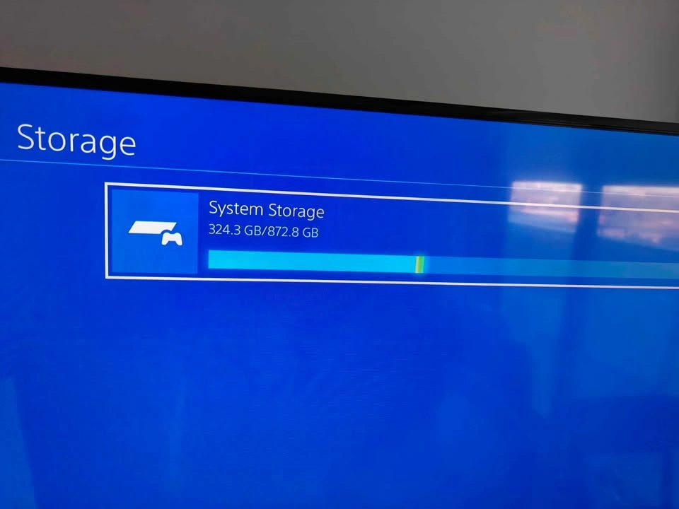 PS4 1TB Console with 2 DualShock Controllers & Charger - photo 3