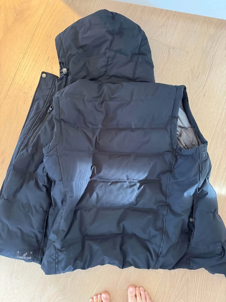 Timberland black puffy vest, women's, size small - photo 4