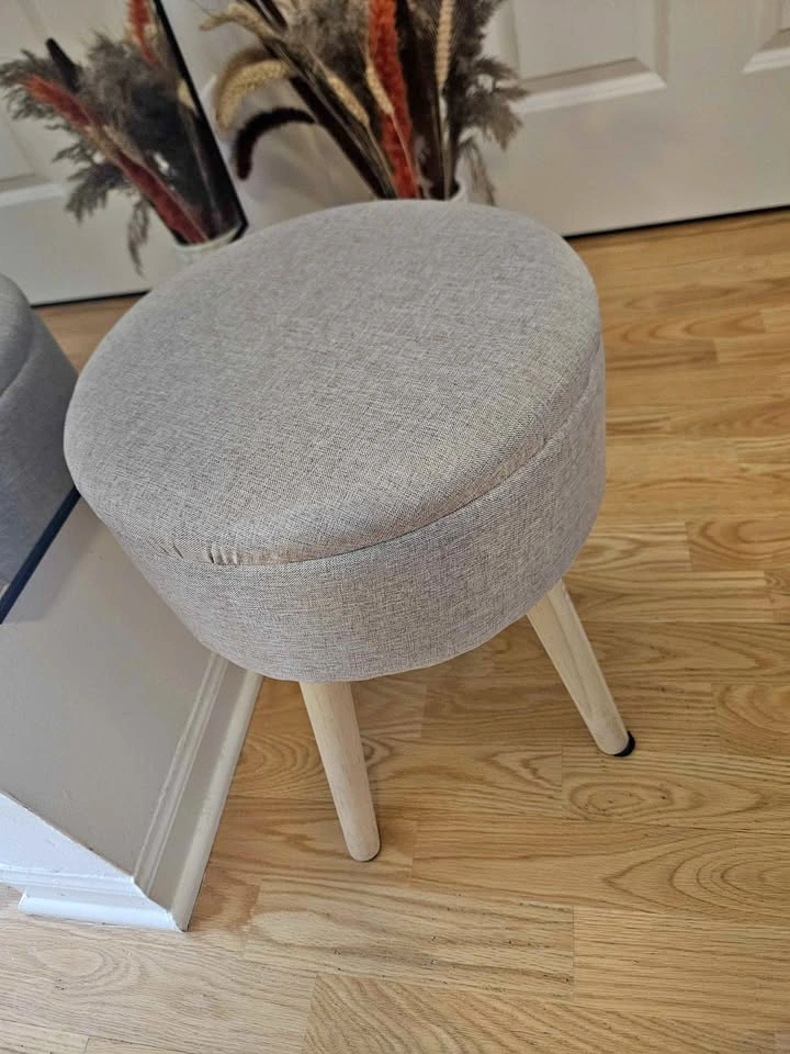 Sitting stool