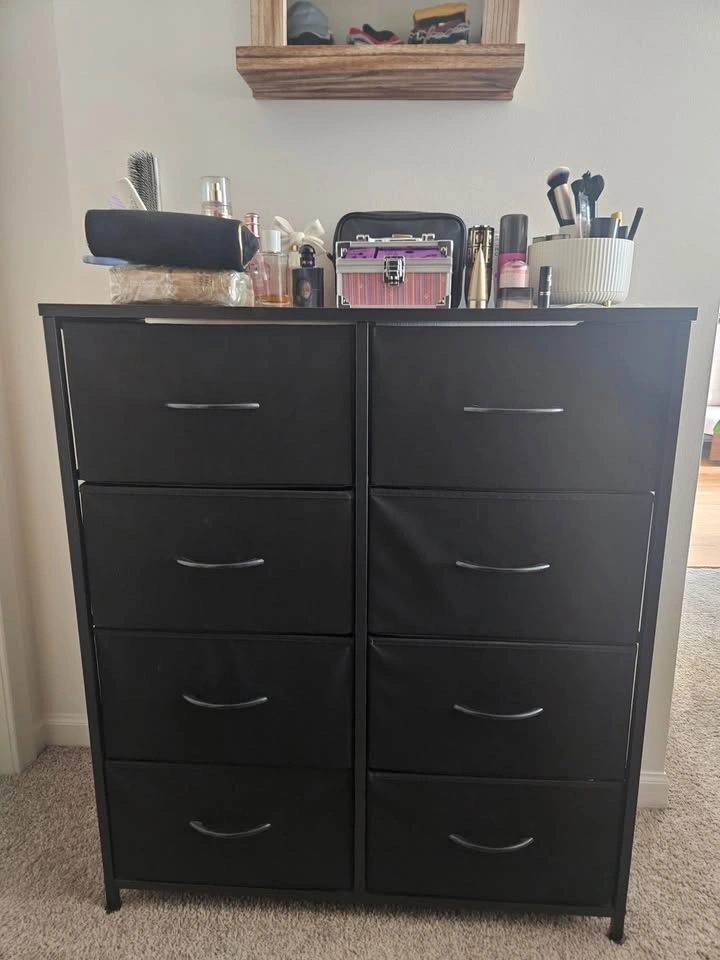 8 Drawer Dresser - photo 2