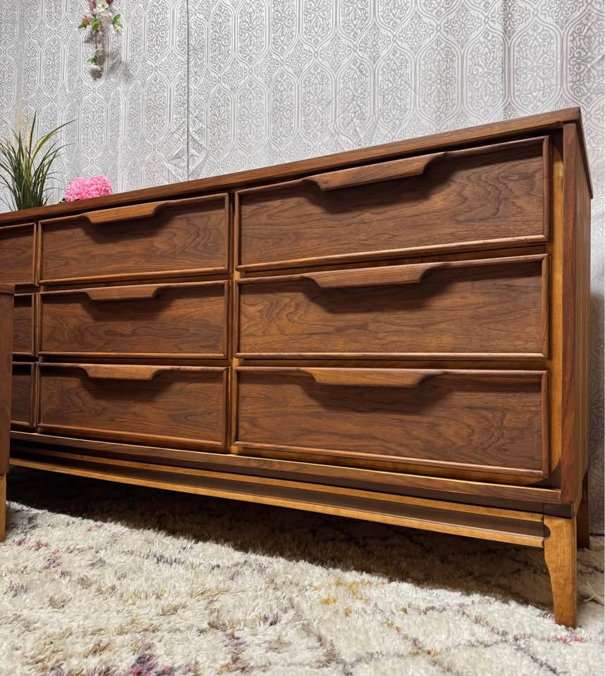 Mid century modern bedroom set - refinished - photo 4