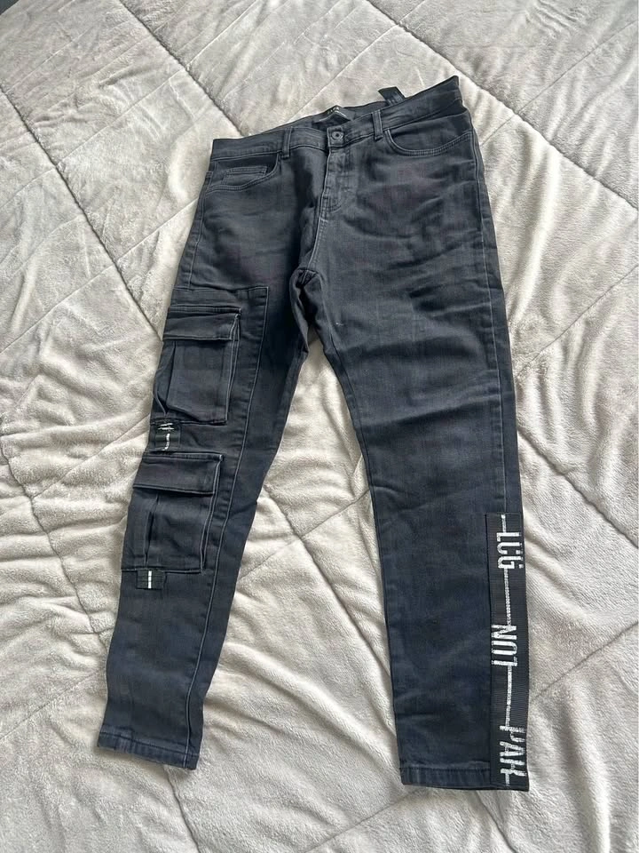 Zara Black Cargo Jeans USA 34