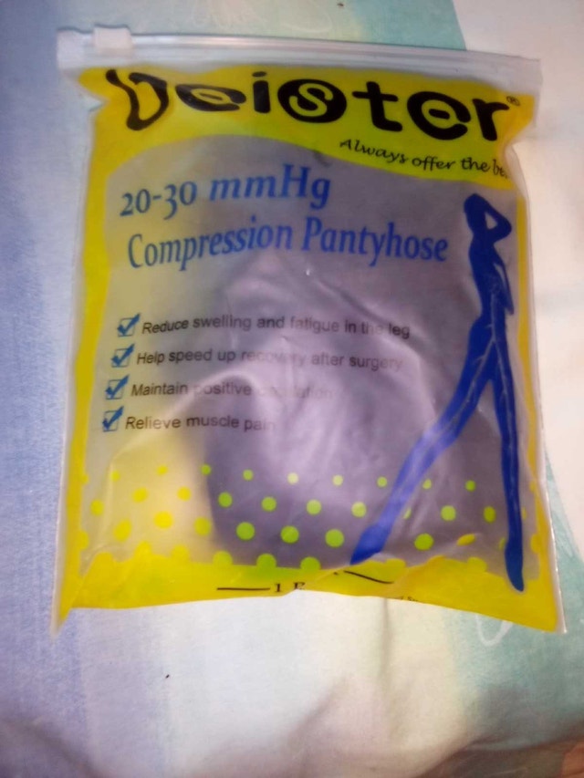 Yeioter 20-30 mmHg Compression Pantyhose