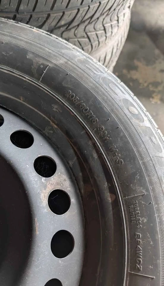 16" Summer Tires on Steelies - Set of 4 - photo 4