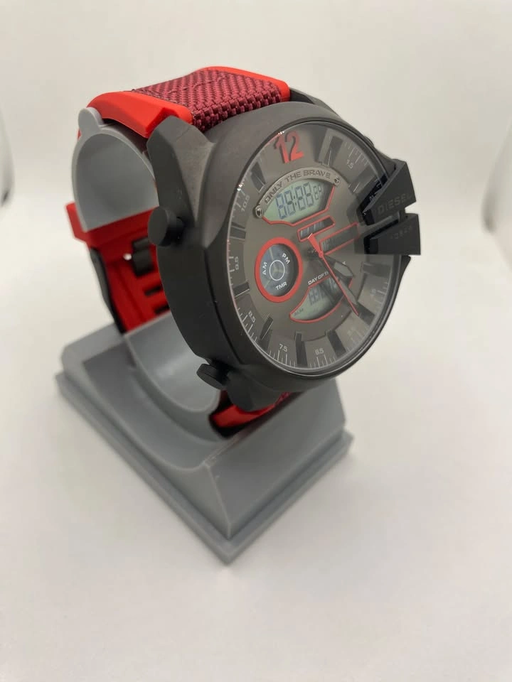 230$ DZ4551 Diesel Timeframes Man Red "Brand New" - photo 4