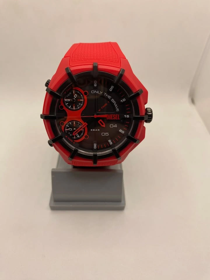 125$ DZ1989 Diesel Framed Three-Hand Red Silicone Watch - photo 3