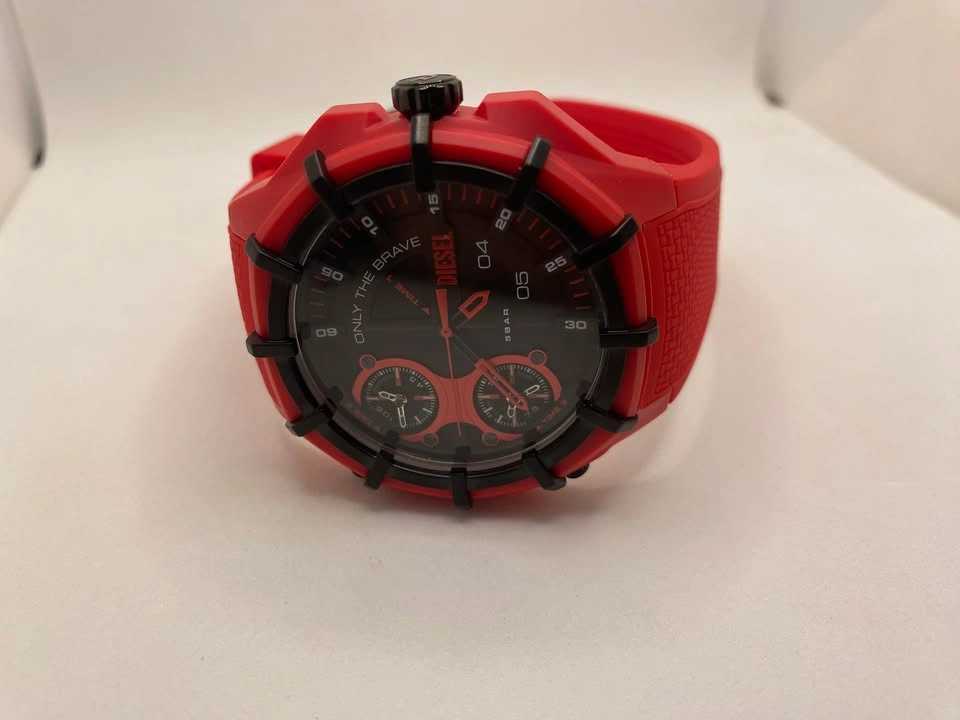 125$ DZ1989 Diesel Framed Three-Hand Red Silicone Watch - photo 5